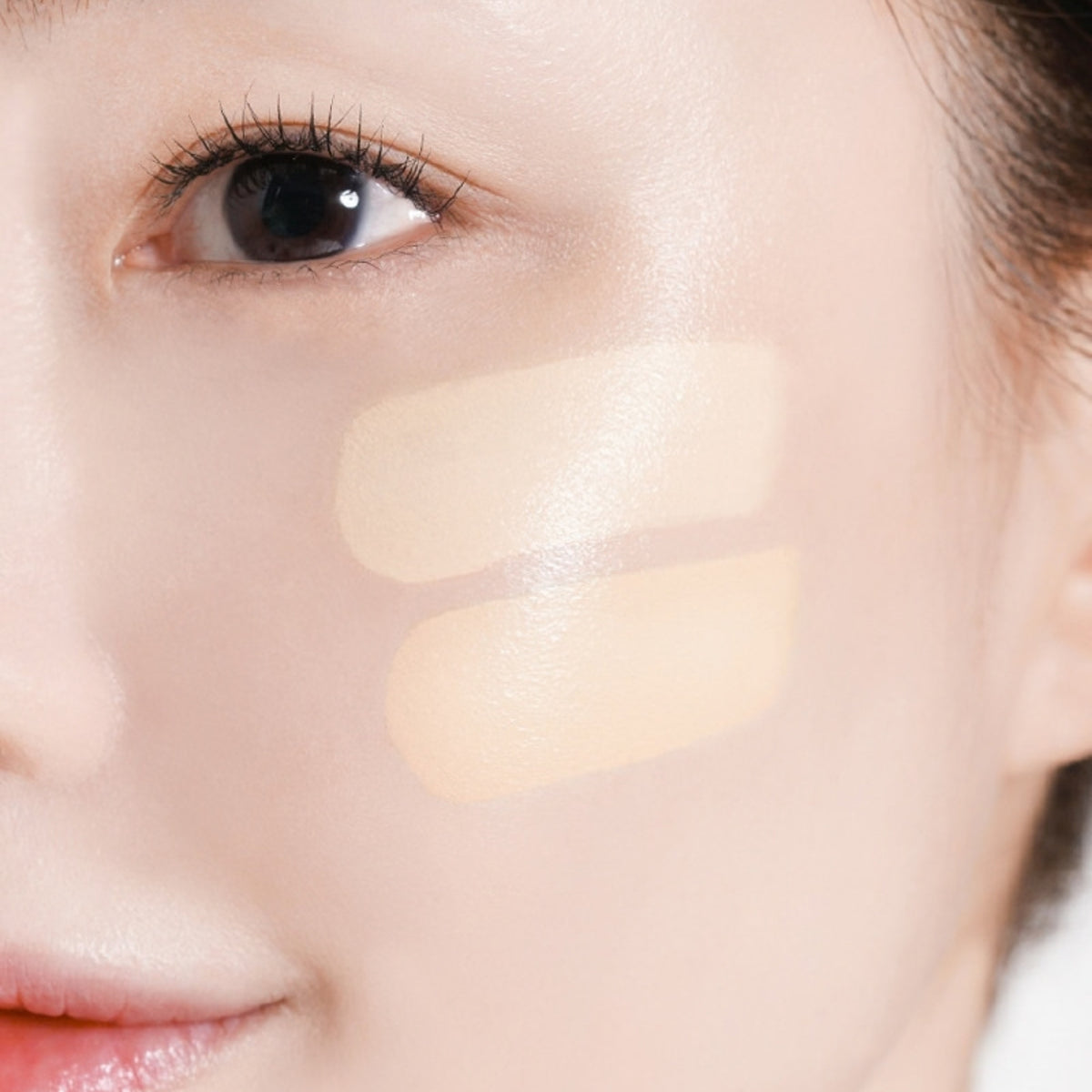 Light Fit Tinted Cushion 2 Colors