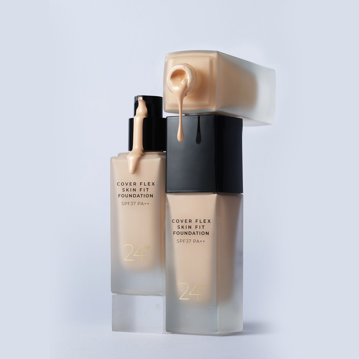 Cover Flex Skin Fit Foundation SPF37 PA++