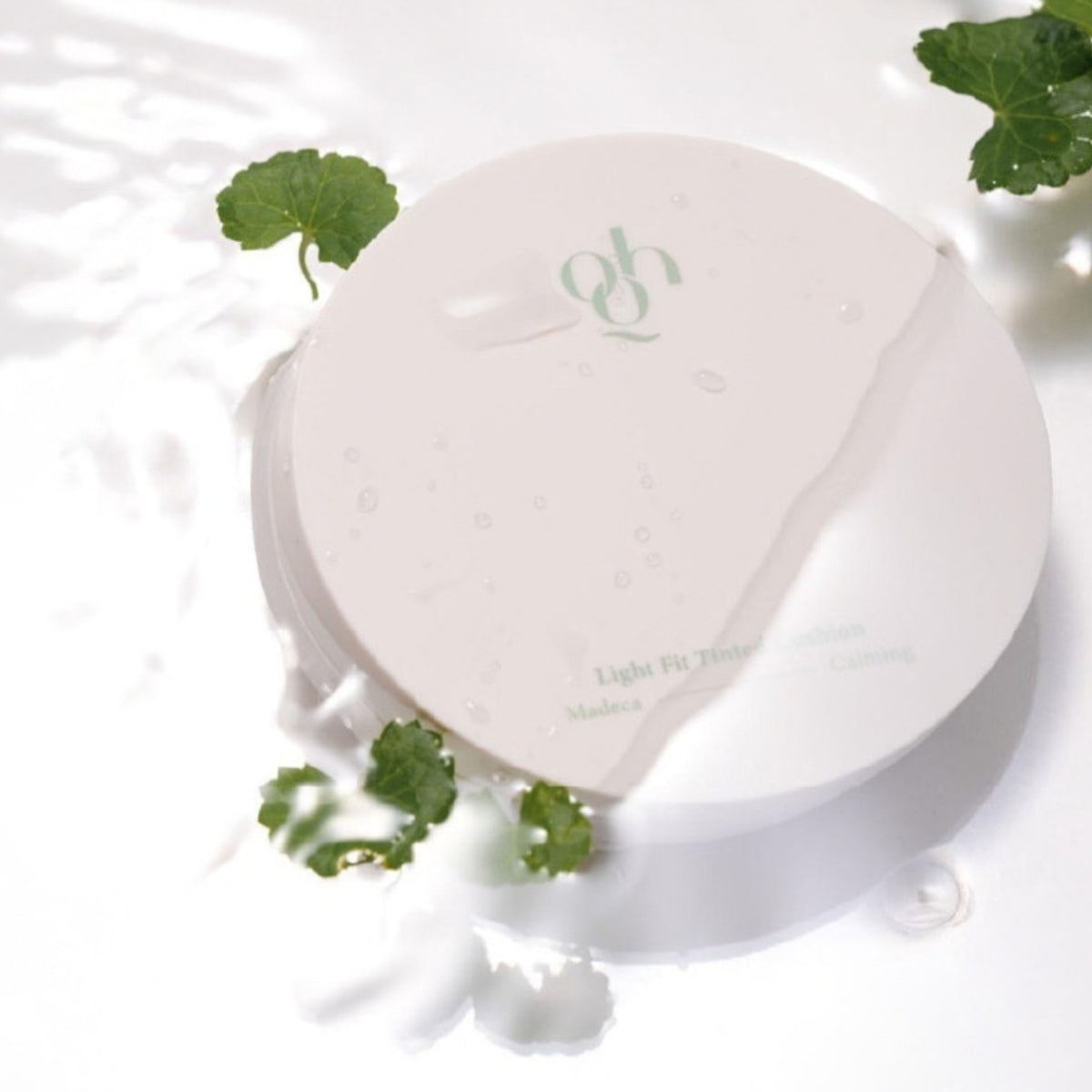 Light Fit Tinted Cushion 2 Colors